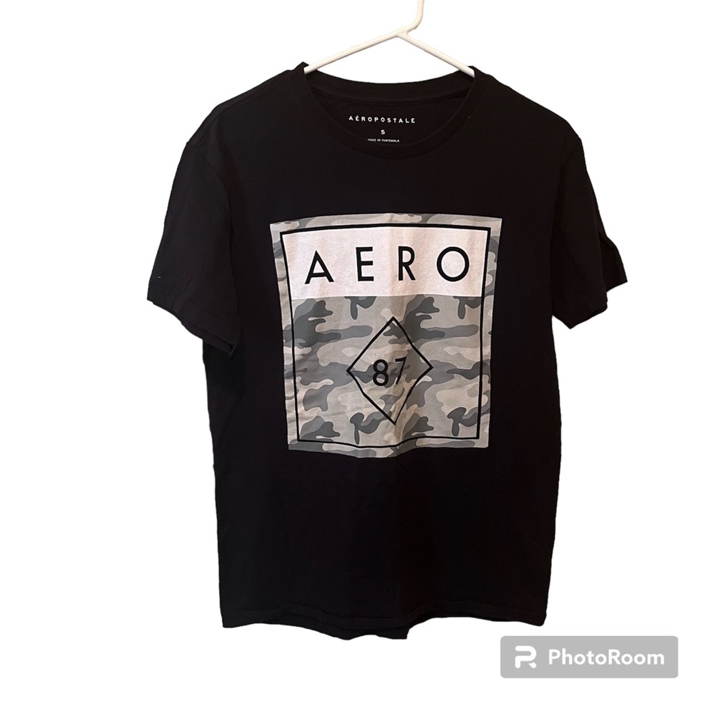 Aeropostale small “87” graphic T